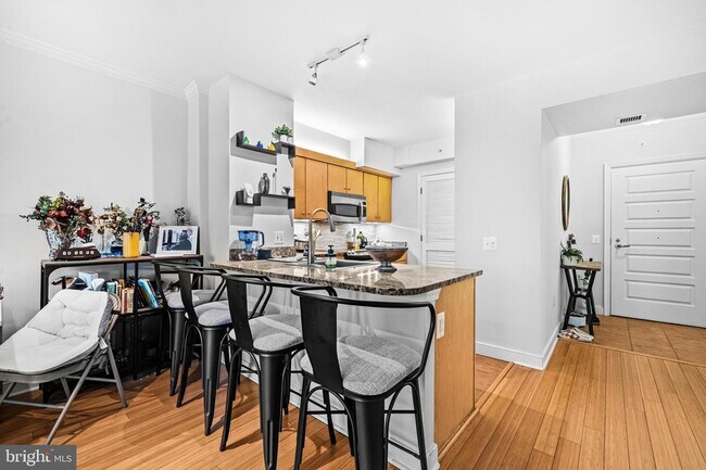 Building Photo - 631 D St NW