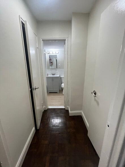 Building Photo - 110 Washington St