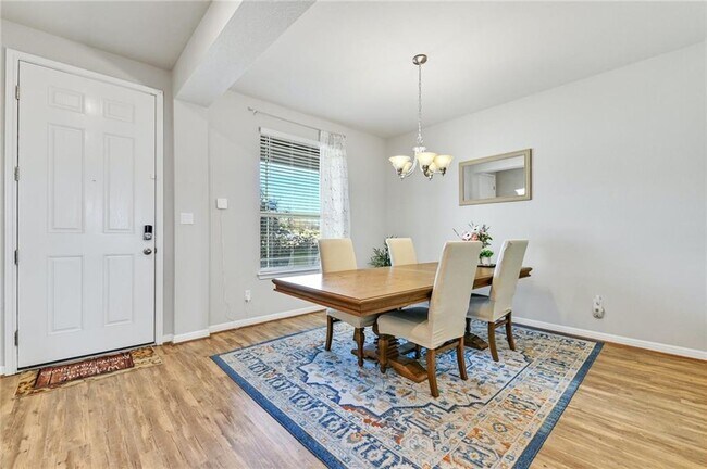 Building Photo - 5805 Liguria Cv