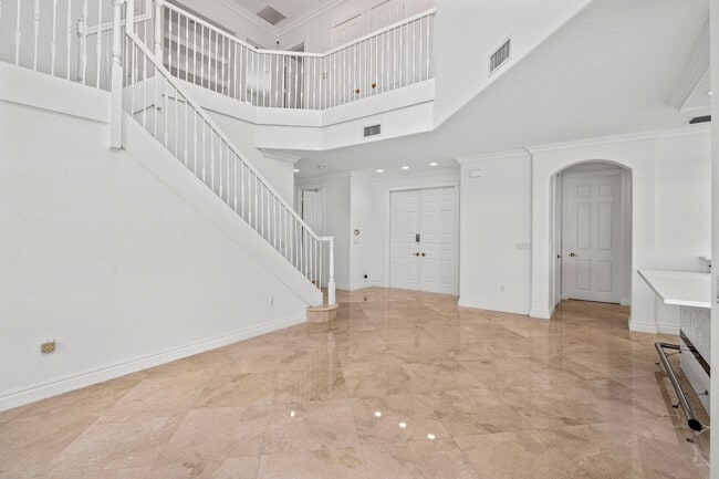 Building Photo - 1468 Mariner Way