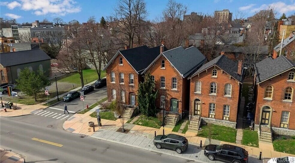 Corner of Allen & Park st - 153 Allen St