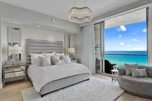 Building Photo - 17901 Collins Ave
