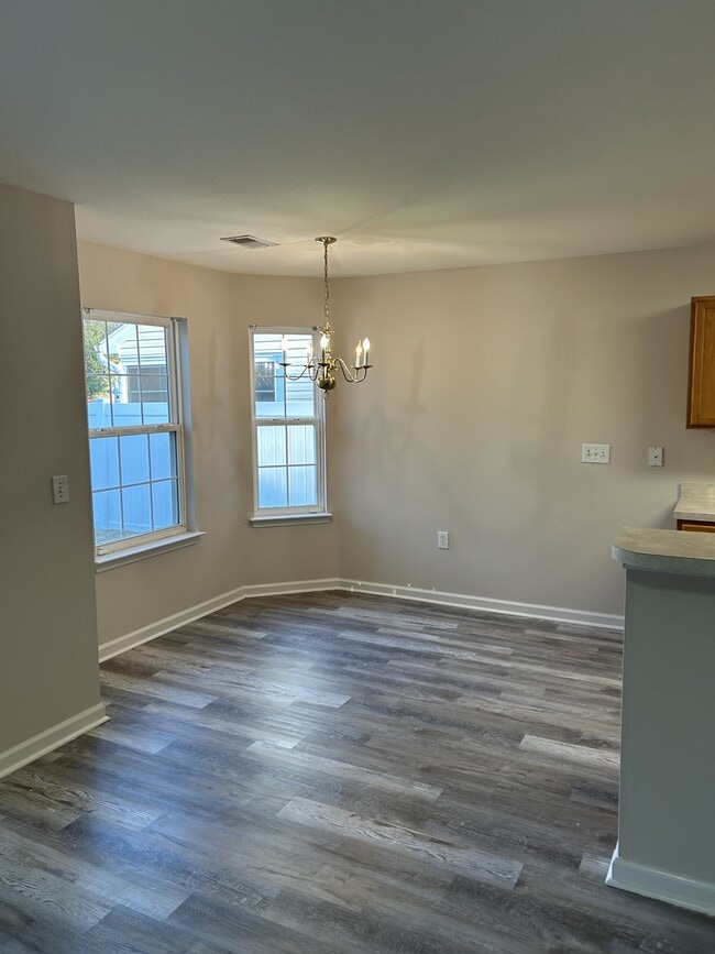 Building Photo - 2445 Whetstone Ln