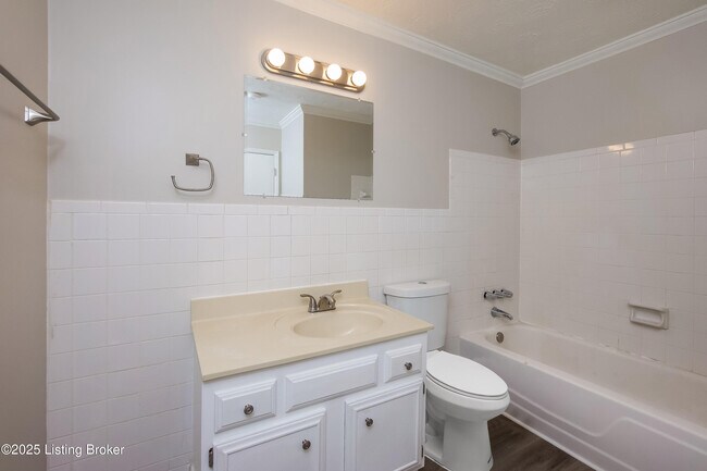 Building Photo - 9412 Titan Dr