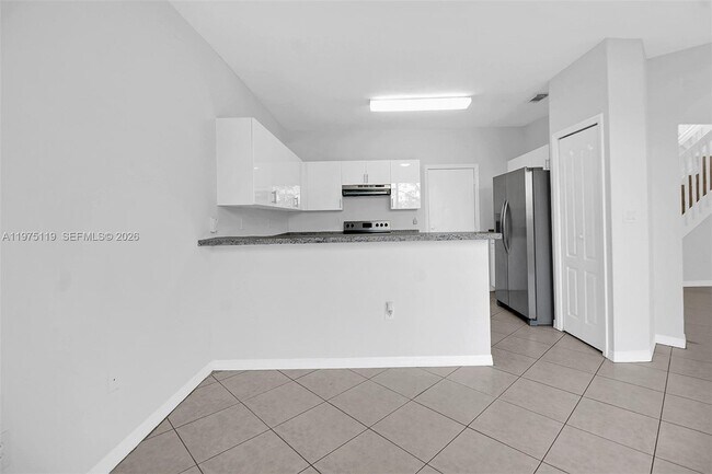 Building Photo - 27463 SW 137th Ct