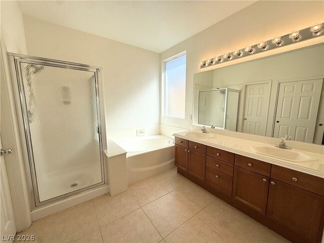 Building Photo - 7998 Half Moon Point Dr