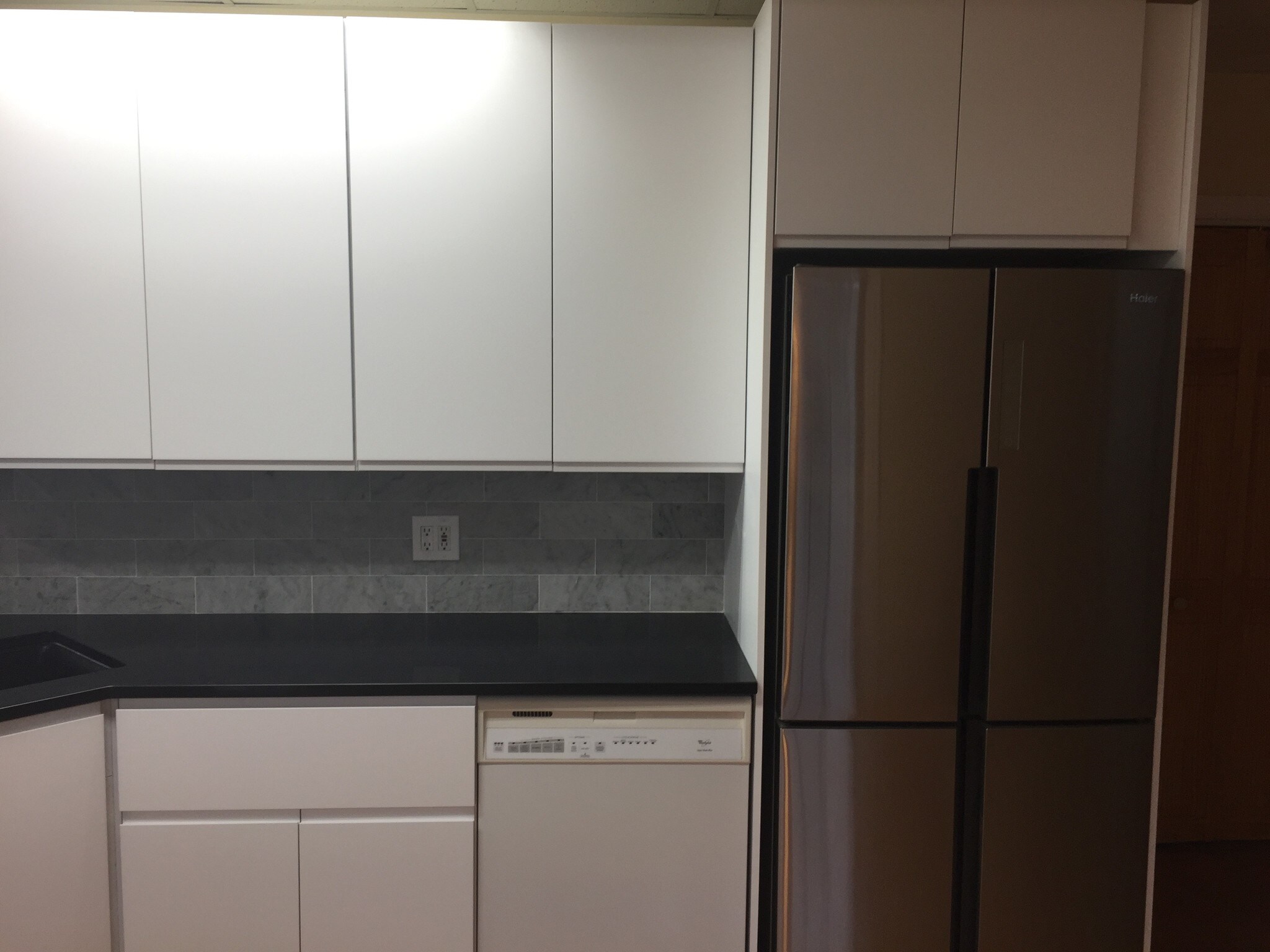 Kitchen 3rd view - 9 Green St