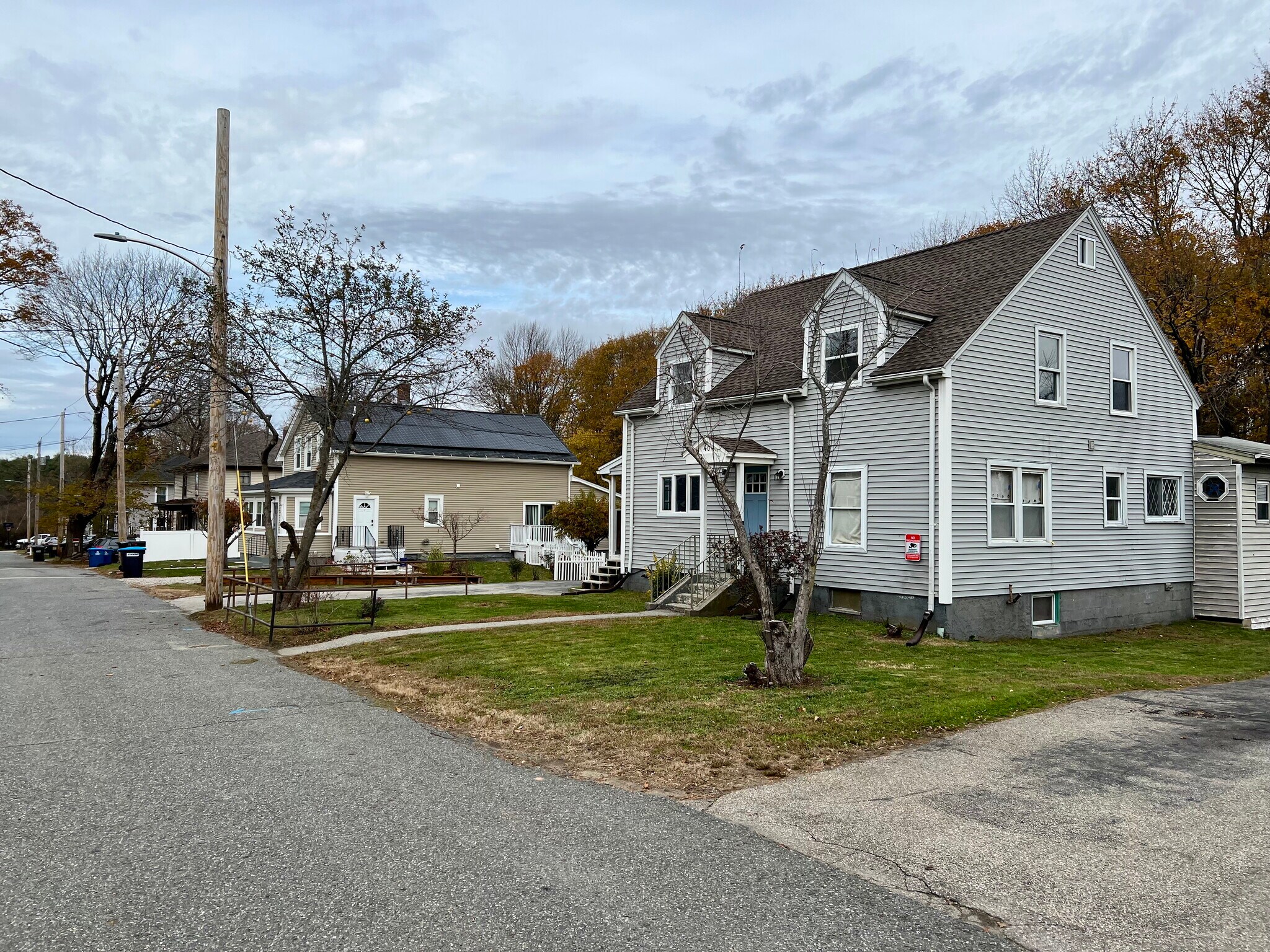 Building Photo - 40 Watch St