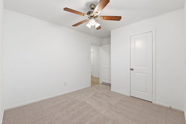 Building Photo - 6418 Geyser Starish Dr