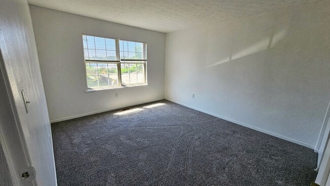 Building Photo - 7964-7966-7966 Goldsmith Dr