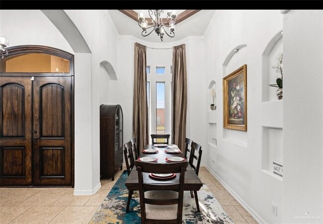 Building Photo - 21 N Loretta Lynn Dr