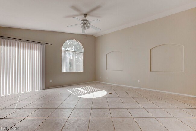 Building Photo - 1460 Dragon Rock Dr