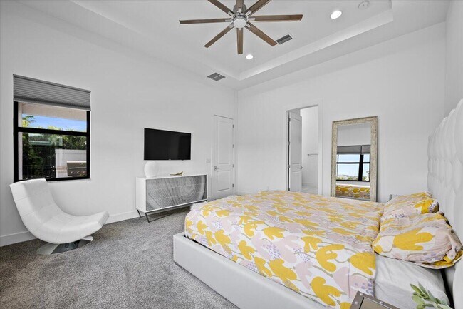 Building Photo - 13673 Artisan Cir