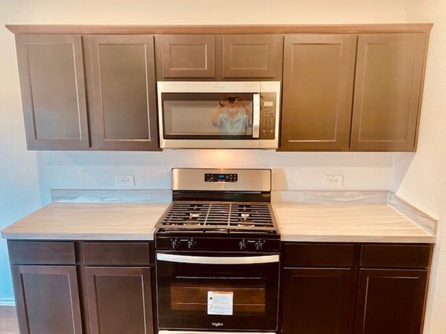 Building Photo - . BEAUTIFUL BRAND NEW 3 BEDROOM BATH HOME ...