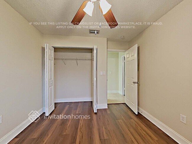 Building Photo - 11313 SW 74th St