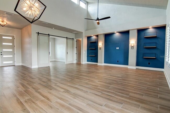 Building Photo - 861 SW 120th Dr