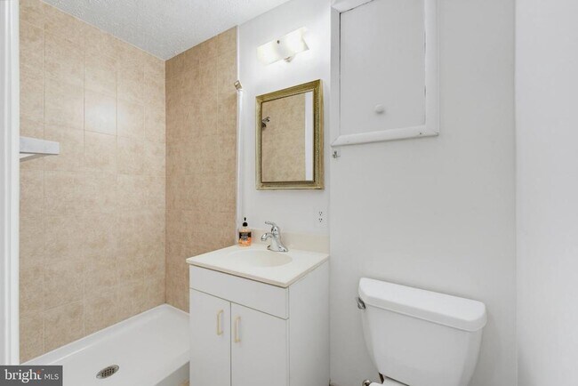 Building Photo - 8467 Magic Tree Ct