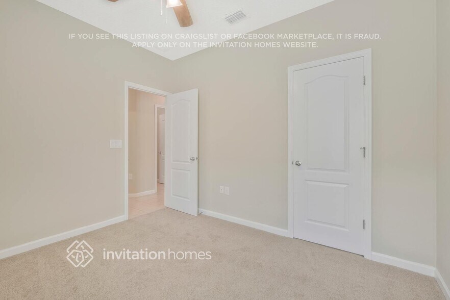 Building Photo - 240 Stone Arbor Ln