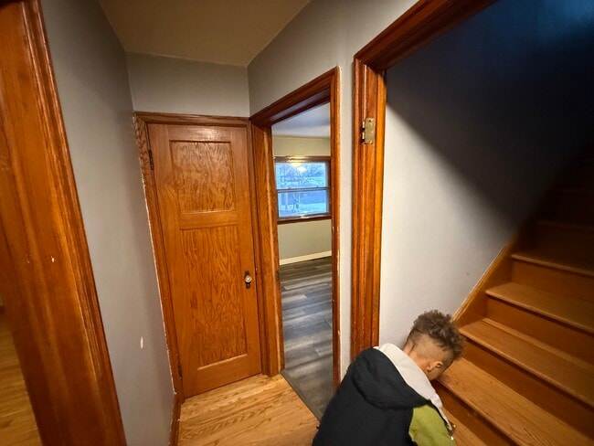 Building Photo - 1720 S 59th St