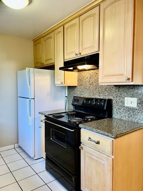 Building Photo - 901 Veterans Dr