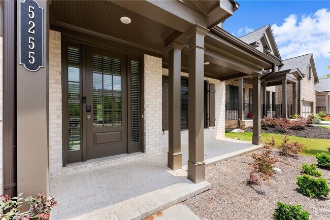 Building Photo - 5255 Candun Cir