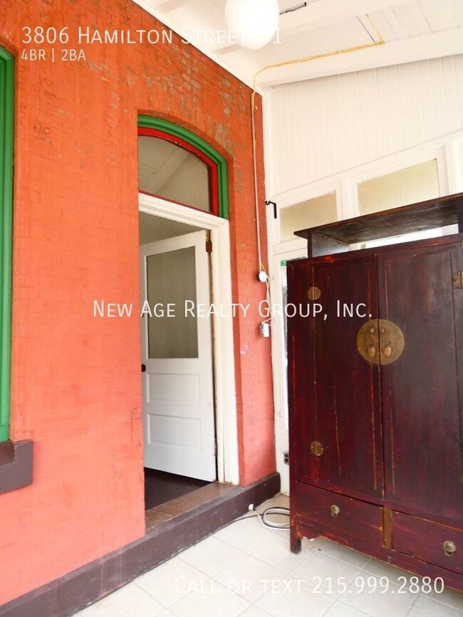 Building Photo - Bi-level apartment available in Powelton V...