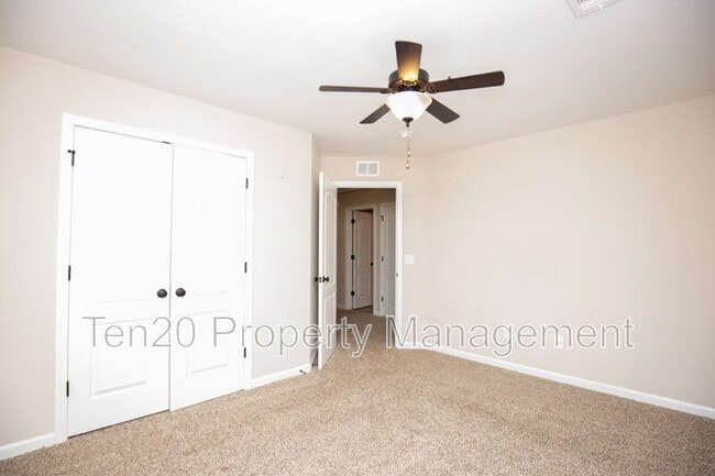 Building Photo - 4883 Wisteria Ln