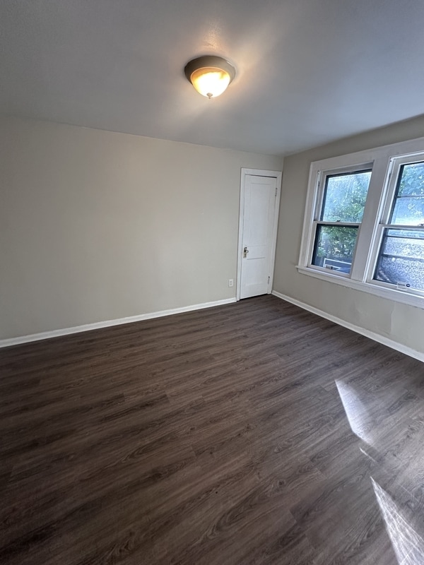 Building Photo - 1054 Yellowstone Rd