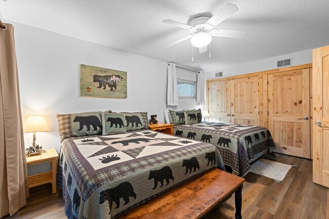 Building Photo - 2140 Battle Hill Rd