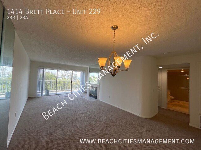 Building Photo - 1414 Brett Pl