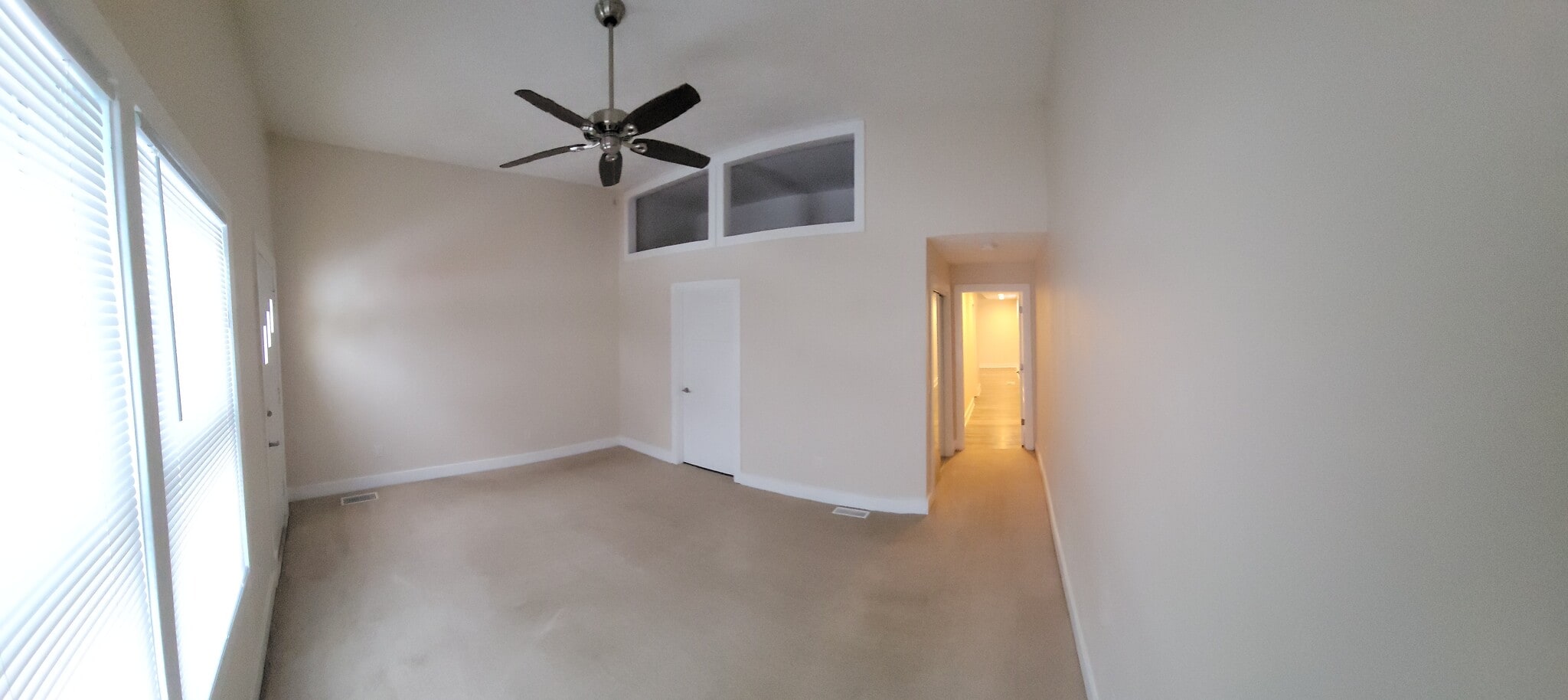 Building Photo - 1026 Ash St