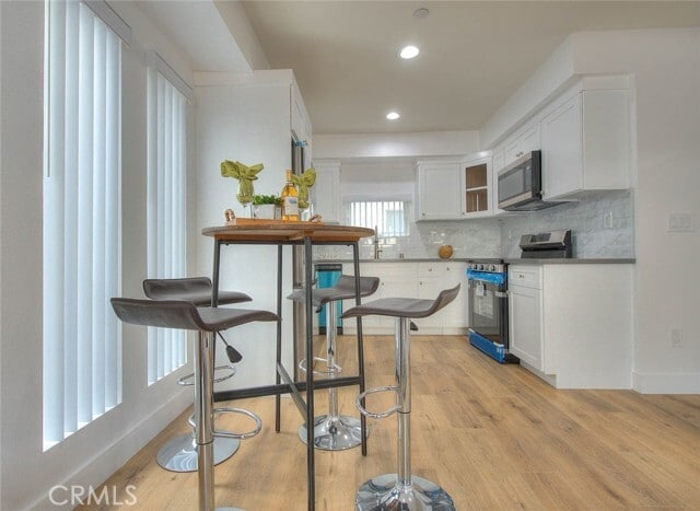 Building Photo - 11732 Hamlin St