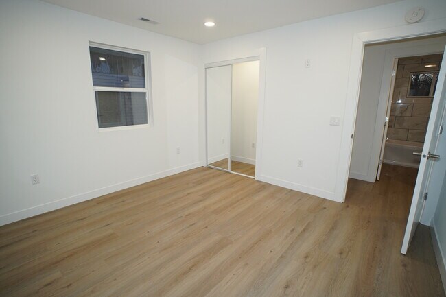 Building Photo - 1258 Idaho St