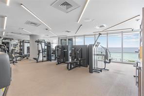 Building Photo - Collins Avenue, Sunny Isles Beach, FL 3316...