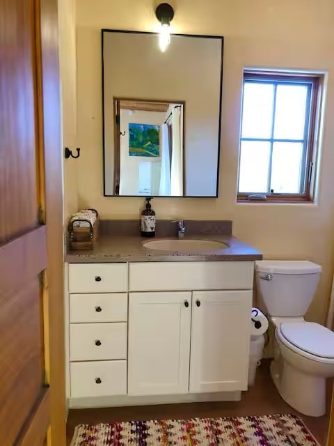 Building Photo - 122 Cerrito de Baca