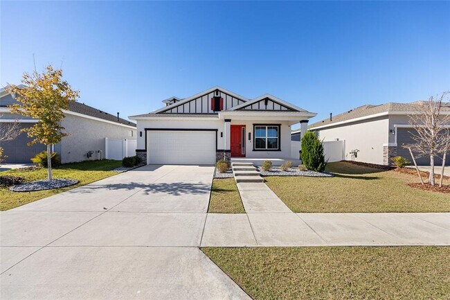 Building Photo - 6366 SW 77th Ave