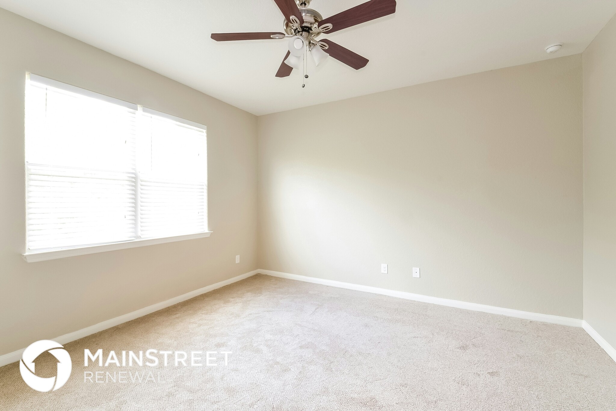 Building Photo - 6323 Sinclair Rd