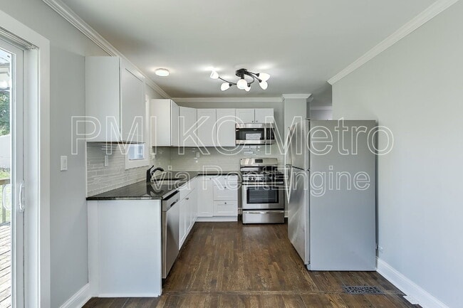 Building Photo - 8201 MO-9