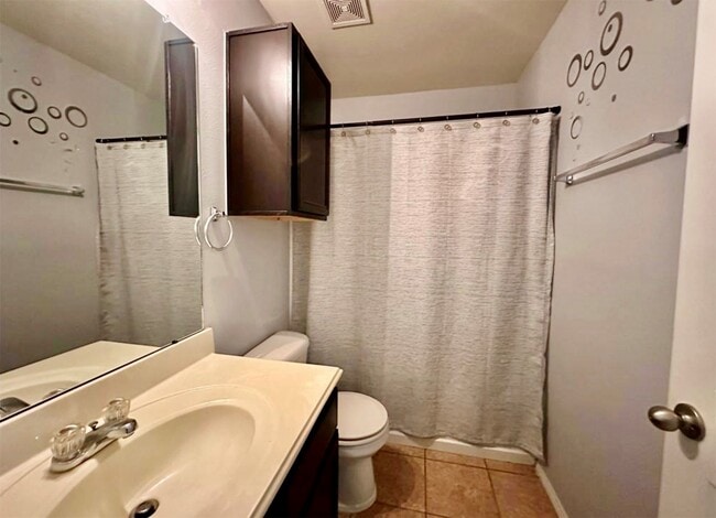 Building Photo - 8515 Gander Bayshore Ln