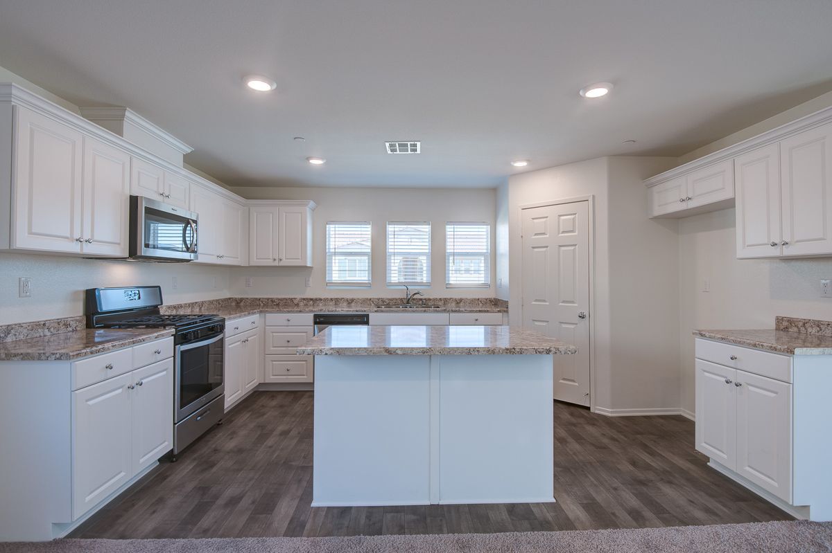 Building Photo - 67459 Rio Madre Dr