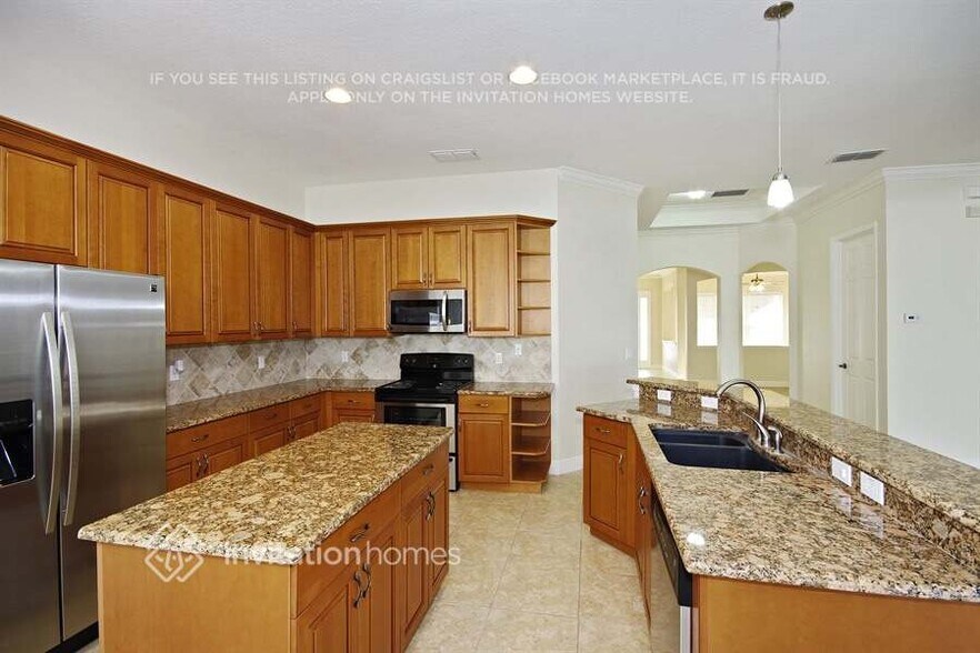 Building Photo - 4948 Atwood Dr