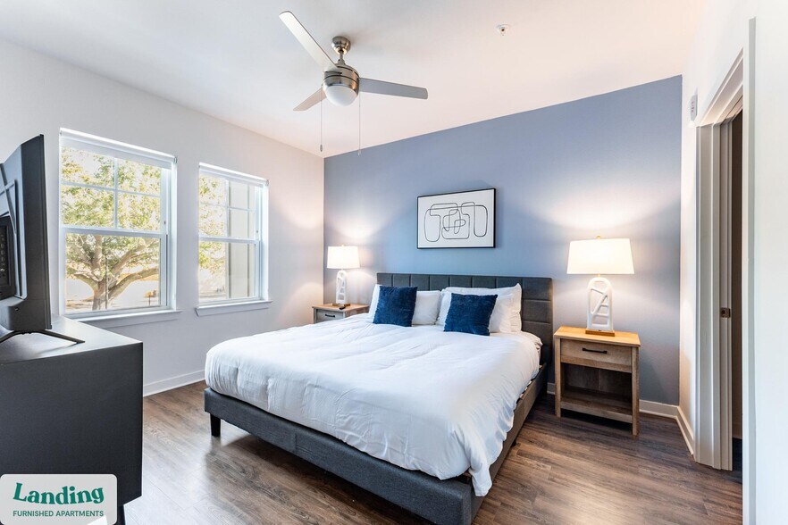 Building Photo - 1225 Utica Dr