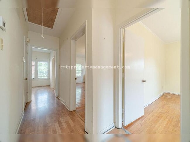 Building Photo - 7680 Jefferson River Rd