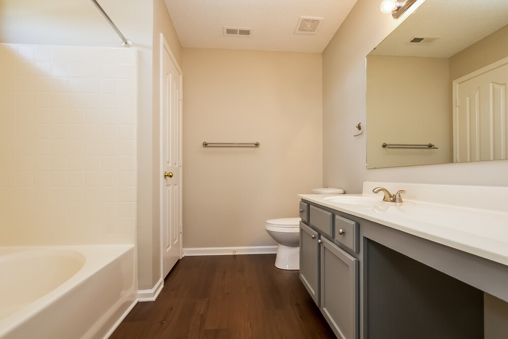 Building Photo - 3730 Sipes Ln