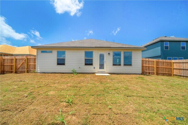 Building Photo - 1373 Kelly River St