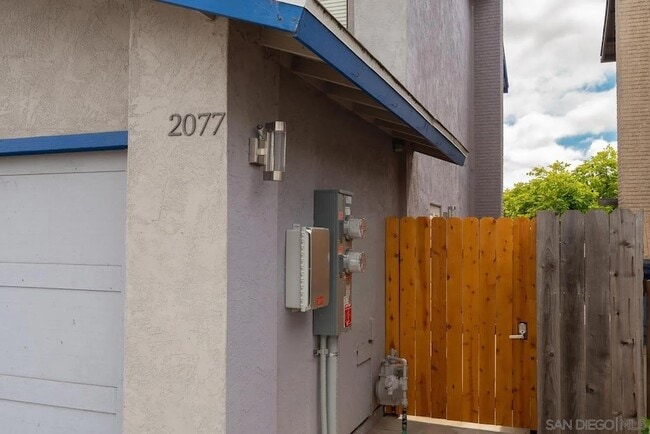 Building Photo - 2077 Grove Ave