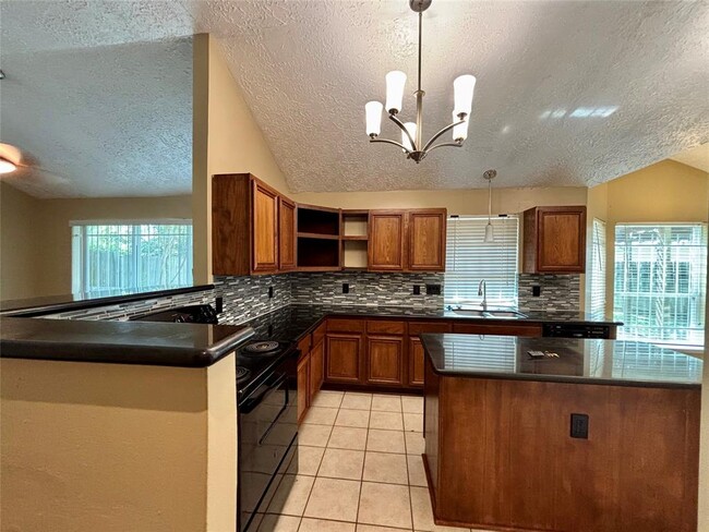 Building Photo - 12702 Meadway Ct