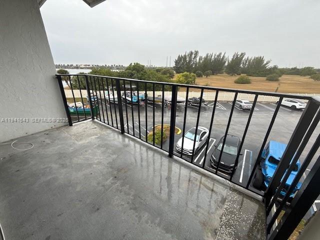 Building Photo - 760 Executive Center Dr