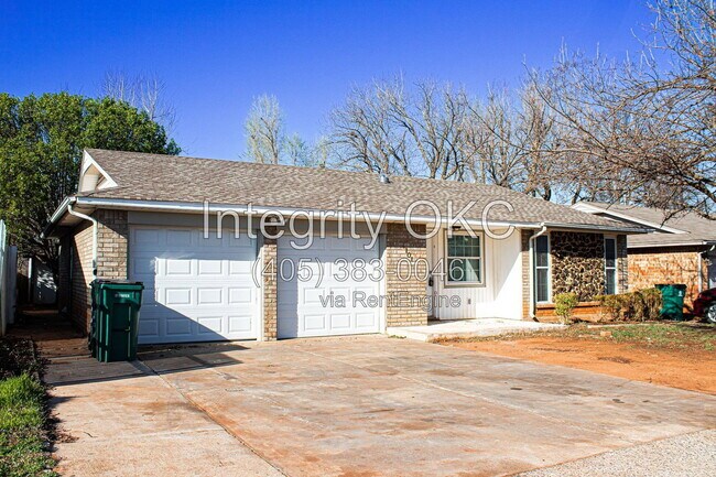 Building Photo - 4101 SE 45th St