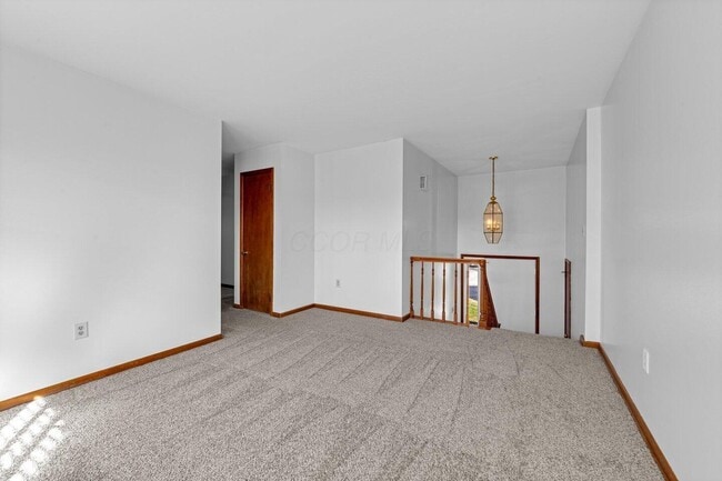 Building Photo - 49 Commanche Ct